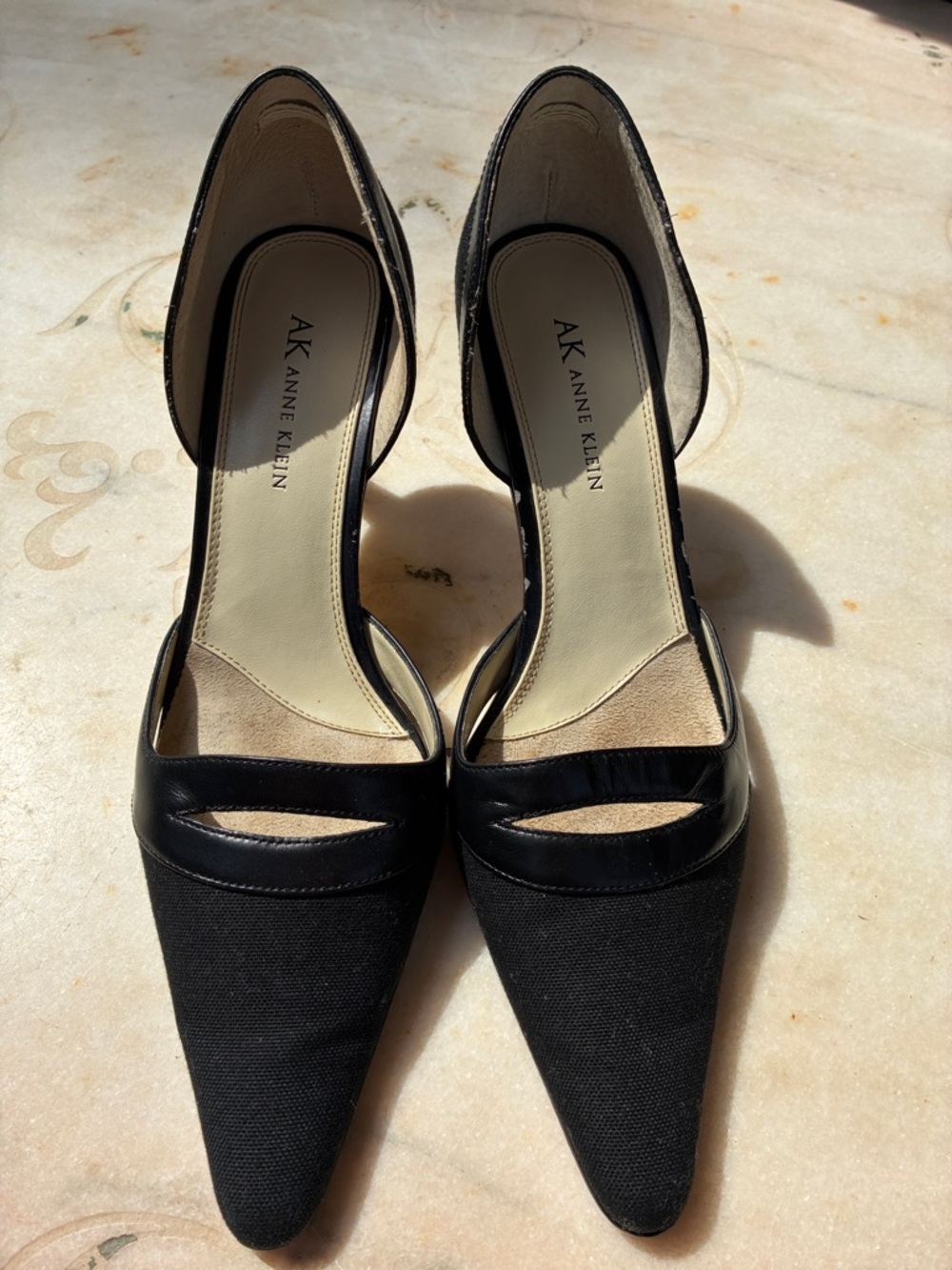 Anne Klein Black Pointed D'Orsay Pumps Sz 7 1/2 M Leather Sole/ Upper Fabric